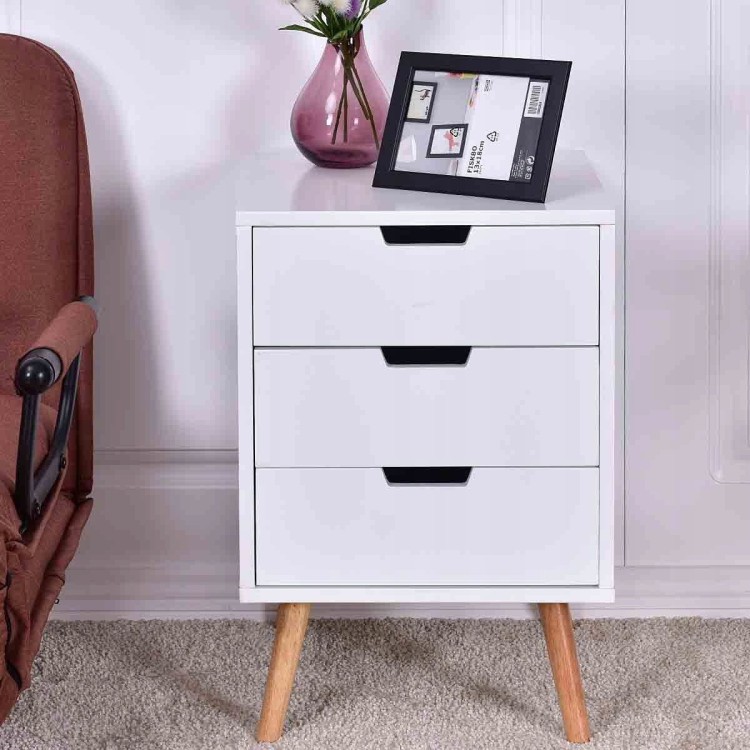 Szafka nocna w stylu skandynawskim