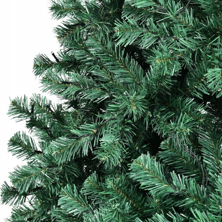 Sztuczna choinka 240cm na stojaku z lampkami LED