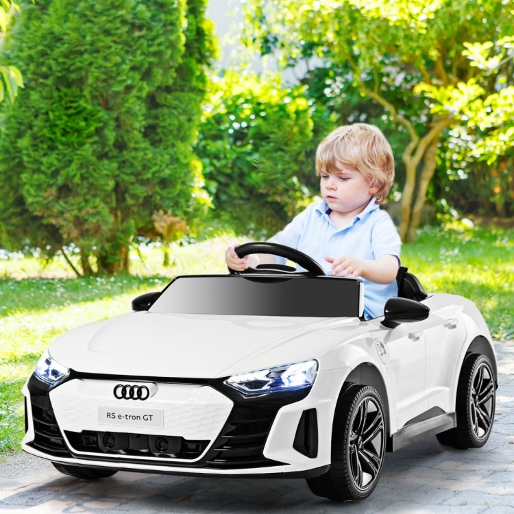 Samochód elektryczny dla dzieci Audi RS e-tron GT biały