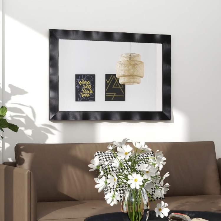 Lustro w drewnianej ramie 71,5 x 106 cm