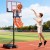 Obrotowy rebounder treningowy do kosza