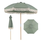 Parasol ogrodowy z frędzlami 