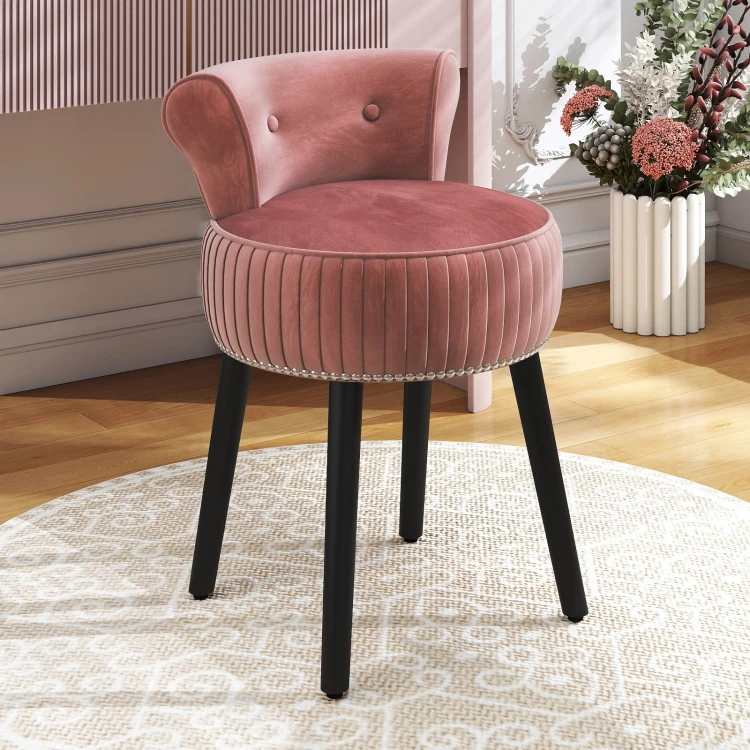 Tapicerowane krzesło w stylu modern classic różowe