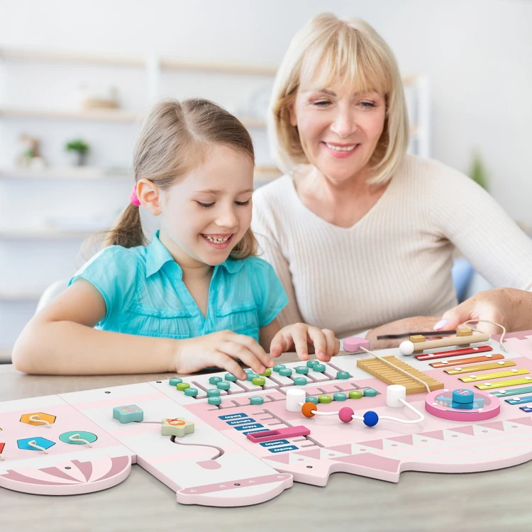 Sensoryczna tablica manipulacyjna w kształcie pałacu